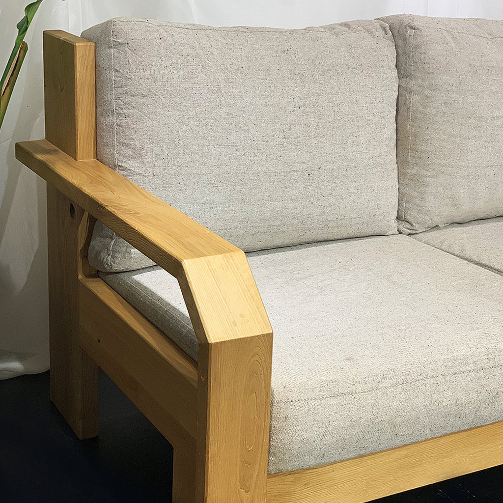 Big Frenzo Sofa02