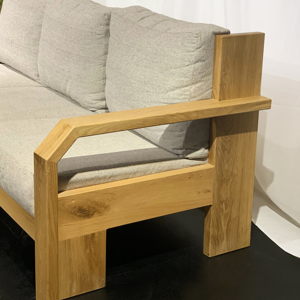 Big Frenzo Sofa02